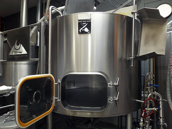 Loowit-Brewing-Company3
